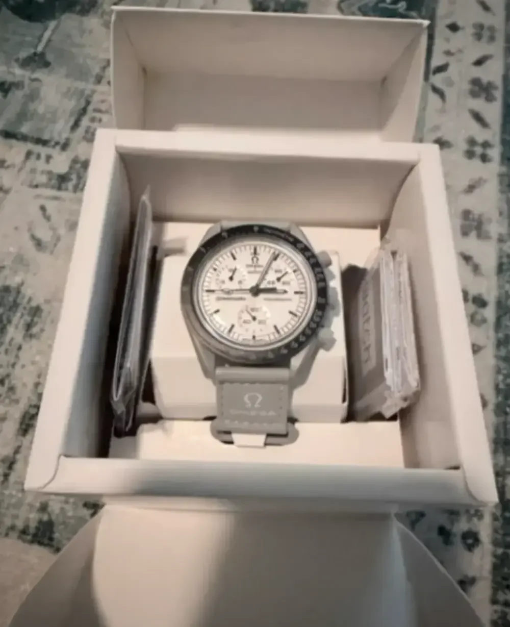 Swatch x Omega Bioceramic MoonSwatch 1965 Grey White SO33M106
